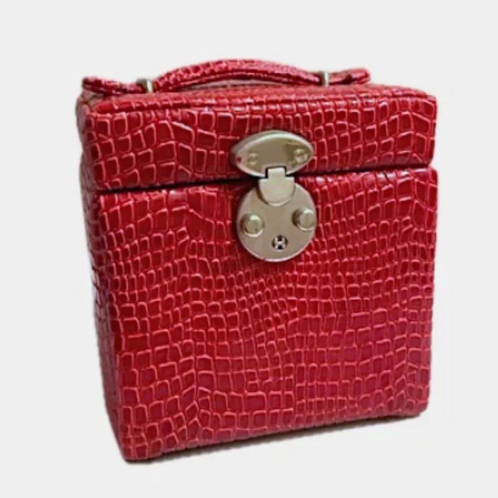 Dillard’s Vintage Y2K Red Cubed Jewelry Box NWOT – Hard to Find Collectible - Picture 1 of 5